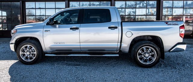 2018 TOYOTA TUNDRA CREWMAX PICKUP - AUTOMATIC - Auto Masters of Carolinas