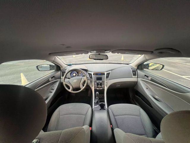 2014 Hyundai Sonata Gls Sedan 4d - Image 19