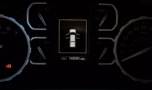 2018 TOYOTA TUNDRA CREWMAX PICKUP - AUTOMATIC - Auto Masters of Carolinas