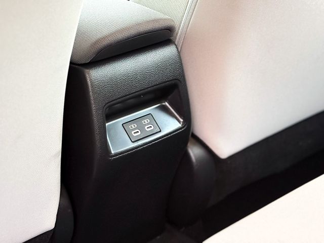 2024 Toyota Corolla - Image 16