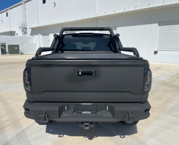 2019 Toyota Tundra Crewmax - Image 26
