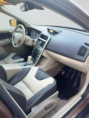 2010 Volvo Xc60 - Image 13