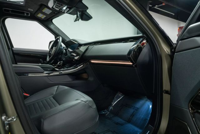 2024 Land Rover Range Rover Sport Sv Edition One Carbon Bronze Sport Utility 4d - - Image 23