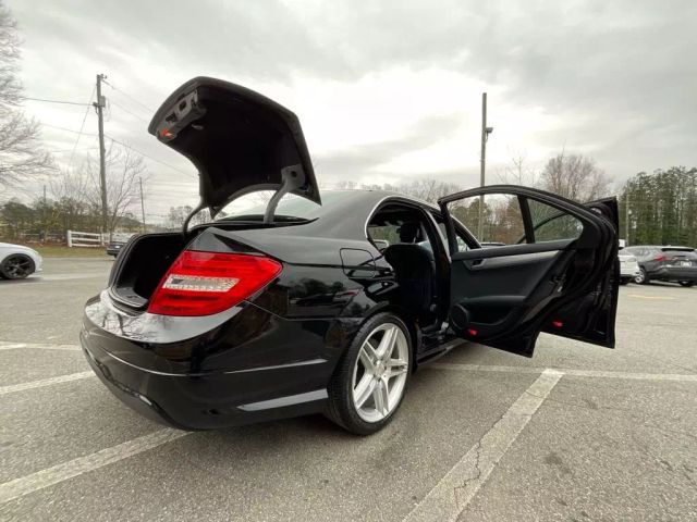 2013 MERCEDES-BENZ C-CLASS SEDAN BLACK AUTOMATIC - Peach State Motors