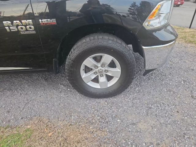 2020 RAM 1500 CLASSIC CREW CAB PICKUP V8, HEMI, 5.7 LITER SLT PICKUP 4D 6 1/3 FT at Automotive Experts in West Columbia, SC  33.97881747205648, -81.11878200237658