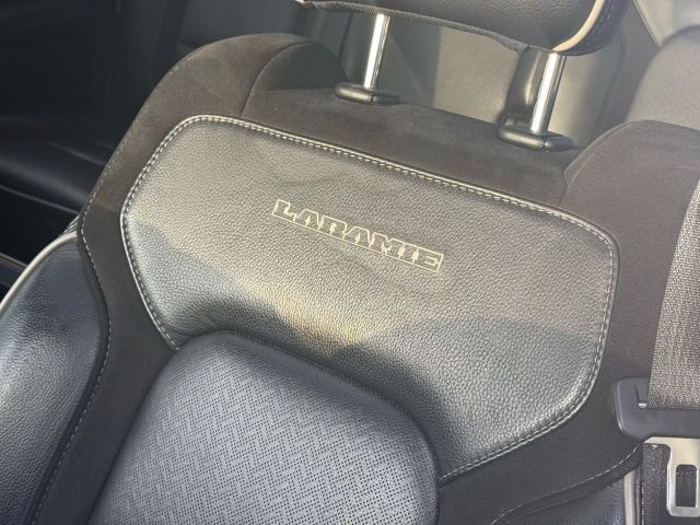 2022 Ram 1500 Crew Cab - Image 12