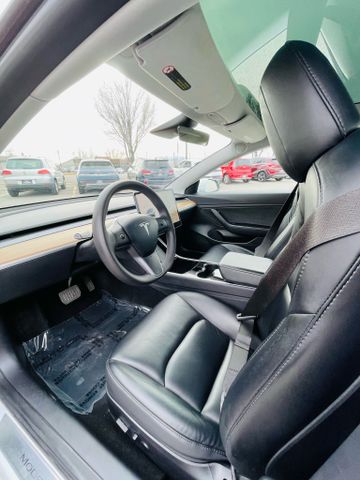 2020 Tesla Model 3 - Image 17