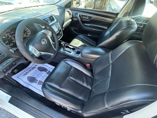 2018 Nissan Altima - Image 6