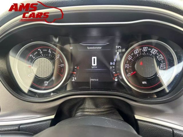 2019 Dodge Challenger - Image 17