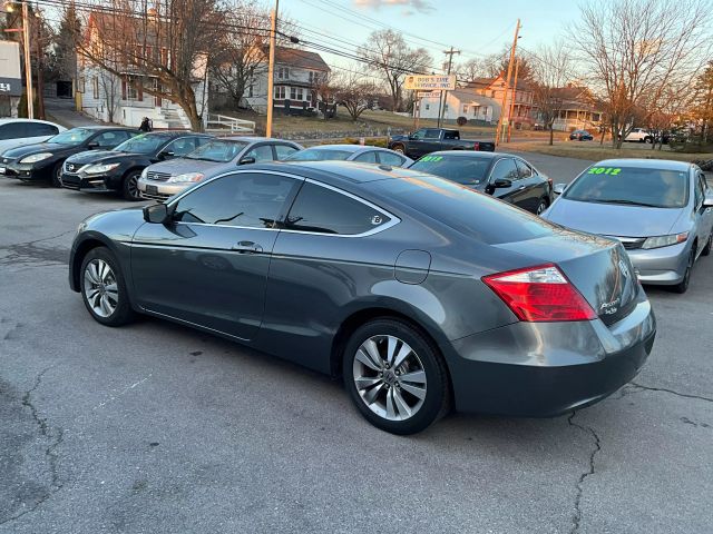 2009 Honda Accord - Image 3