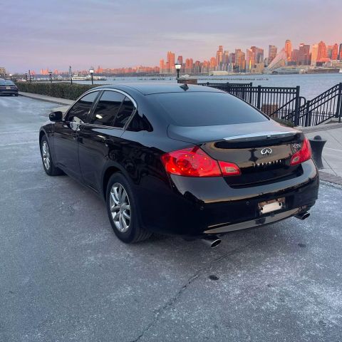 2013 Infiniti G37x Sedan 4d - Image 5