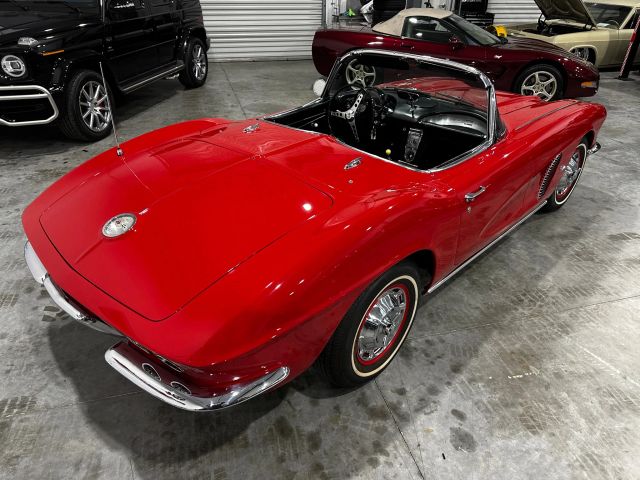 1962 Chevrolet Corvette - Image 8