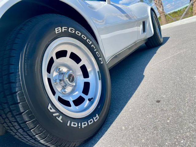 1980 Chevrolet Corvette - Image 18