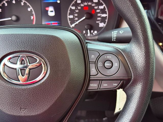 2024 Toyota Corolla - Image 18