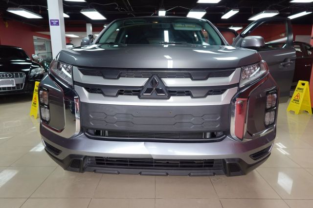 2020 Mitsubishi Outlander Sport - Image 1