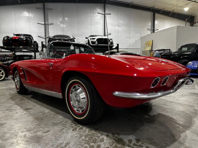 1962 Chevrolet Corvette - Image 5