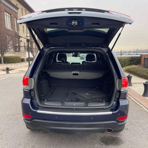 2015 Jeep Grand Cherokee Limited Sport Utility 4d - Image 11