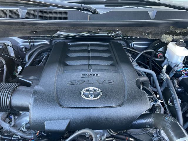 2019 Toyota Tundra Crewmax - Image 78