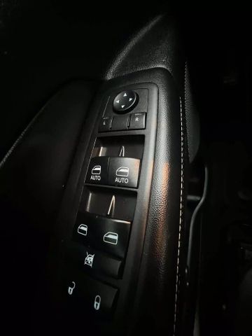 2017 Jeep Grand Cherokee Limited Sport Utility 4d - Image 29