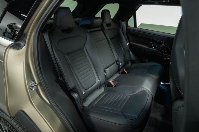 2024 Land Rover Range Rover Sport Sv Edition One Carbon Bronze Sport Utility 4d - - Image 30