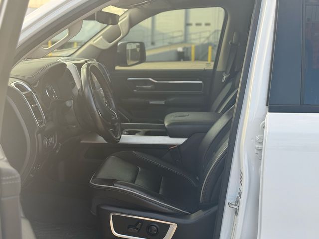 2022 Ram 1500 Crew Cab - Image 15