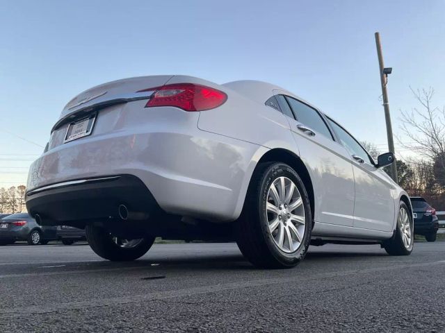 2013 CHRYSLER 200 SEDAN WHITE AUTOMATIC - Peach State Motors