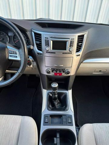 2014 Subaru Outback - Image 26