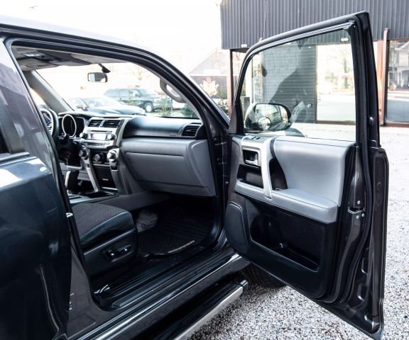 2012 TOYOTA 4RUNNER SUV - AUTOMATIC - Auto Masters of Carolinas
