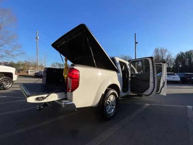 2017 NISSAN FRONTIER CREW CAB PICKUP WHITE AUTOMATIC - Peach State Motors