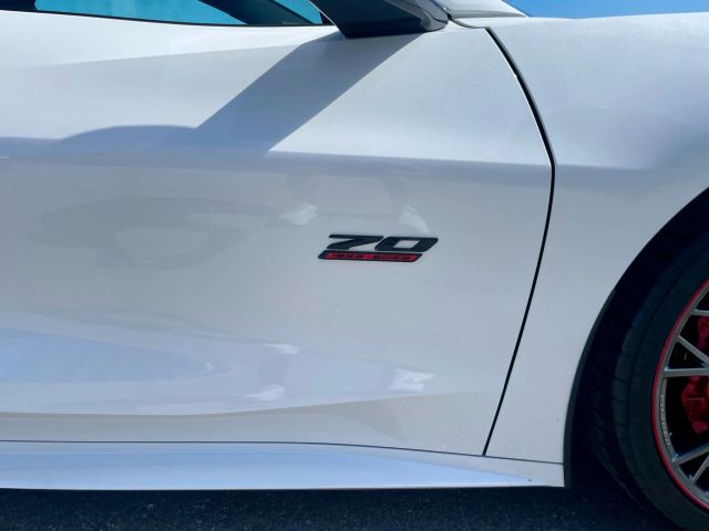 2023 Chevrolet Corvette - Image 10