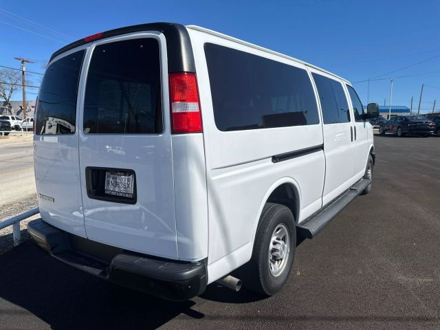 2022 Chevrolet Express 3500 Passenger - Image 4
