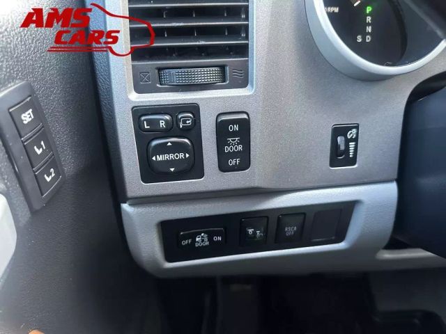 2010 Toyota Tundra Crewmax - Image 22