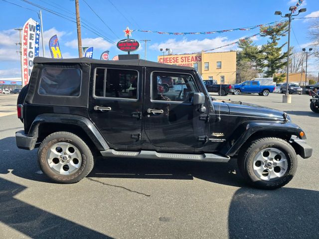 2015 Jeep Wrangler Unlimited Sahara Sport Utility 4d - Image 5