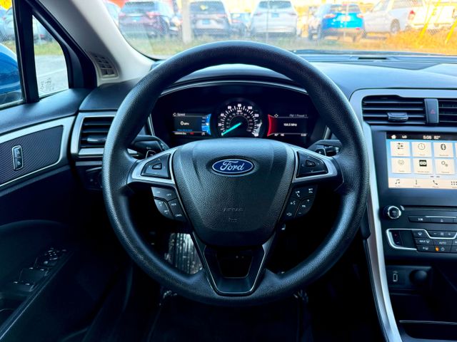 2018 Ford Fusion - Image 12