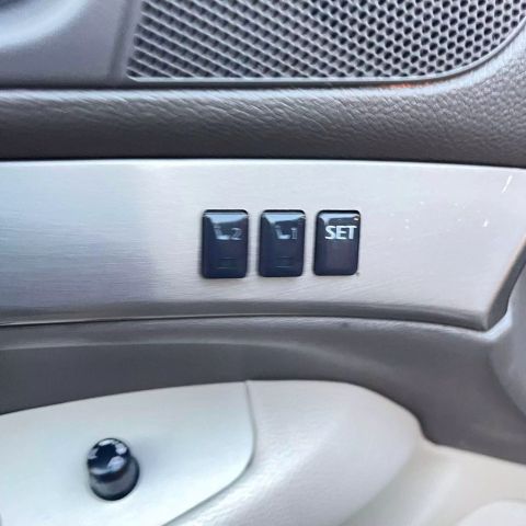 2013 Infiniti G37x Sedan 4d - Image 23