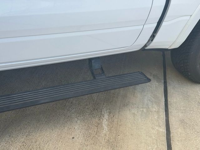 2022 Ram 1500 Crew Cab - Image 21