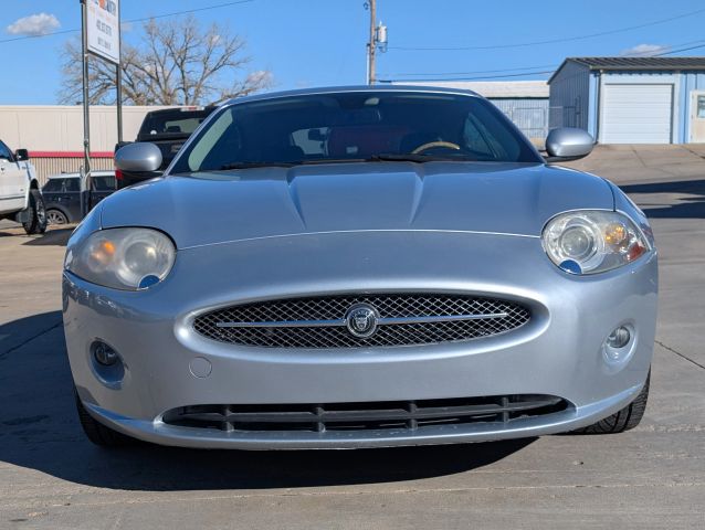 2007 Jaguar Xk Xk Coupe 2d - Image 3