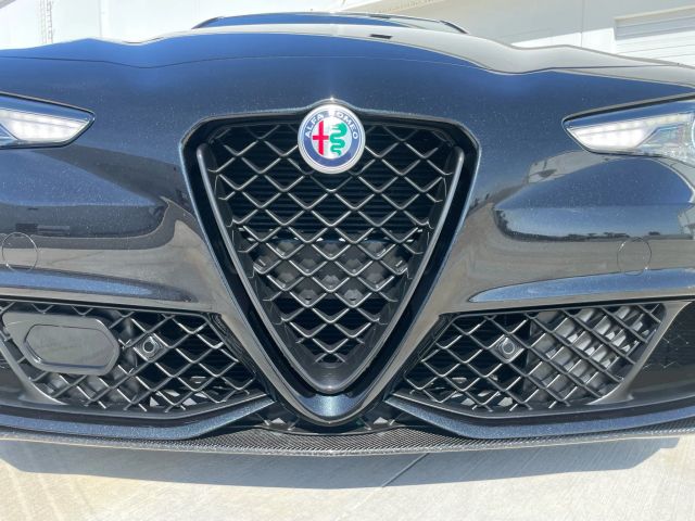 2021 Alfa Romeo Giulia - Image 47