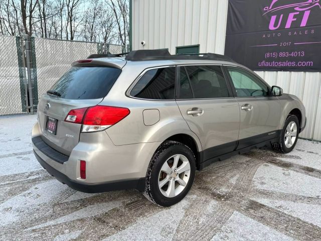 2014 Subaru Outback - Image 11