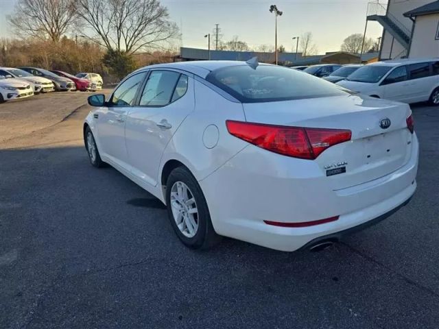 2013 Kia Optima - Image 7