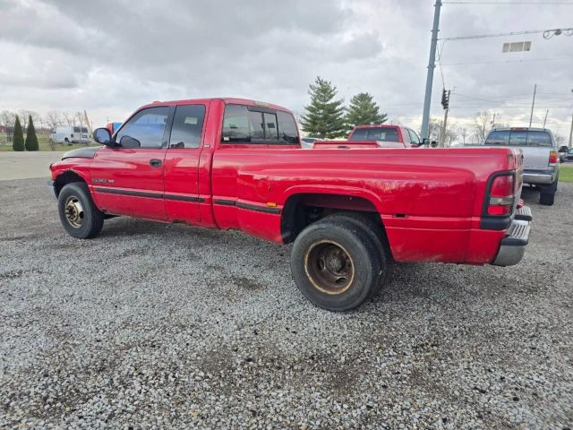 1999 Dodge Ram 3500 Quad Cab - Image 3