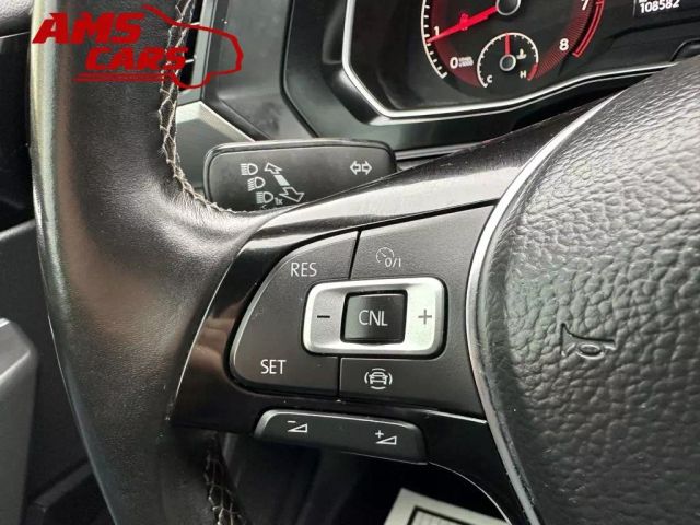 2019 Volkswagen Jetta - Image 20