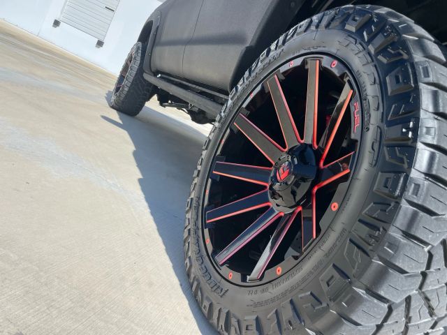 2019 Toyota Tundra Crewmax - Image 5
