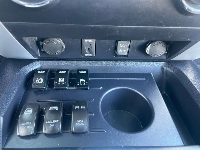 2019 Toyota Tundra Crewmax - Image 111