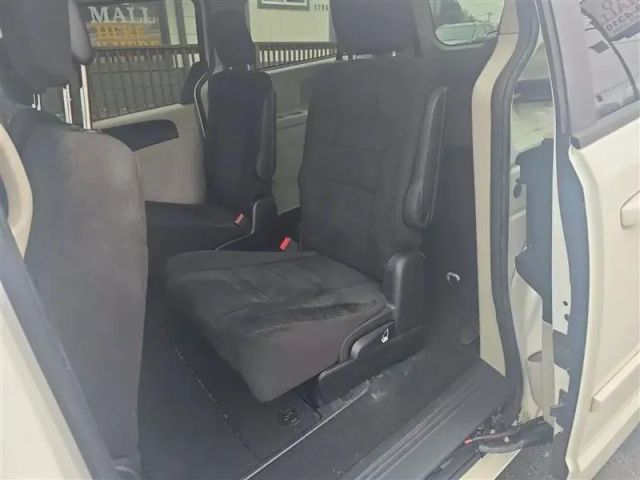 2013 Dodge Grand Caravan Passenger - Image 19