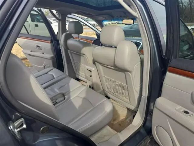 2008 Cadillac Srx - Image 18