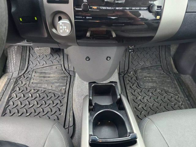 2008 Toyota Prius - Image 23