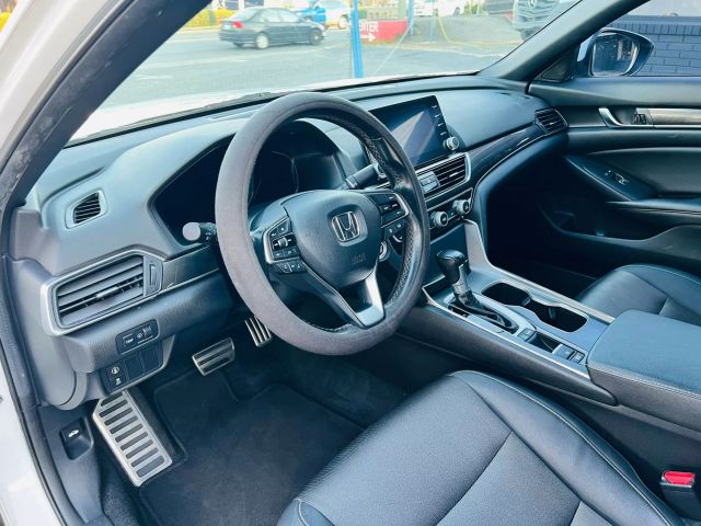 2019 Honda Accord - Image 17
