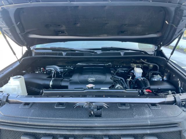 2019 Toyota Tundra Crewmax - Image 76
