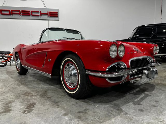 1962 Chevrolet Corvette - Image 12